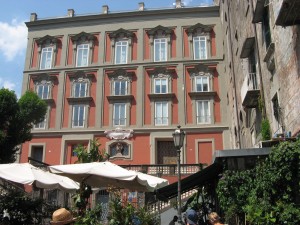 Naples, aperçu Piazza Bellini
