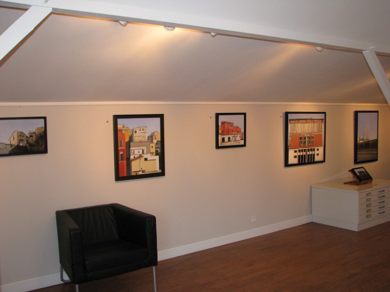 Vue de l'exposition Impressions napolitaines d'Arno Boueilh, Petite galerie du Domaine Perdu, 2008. Photo : Théo Lajoinie