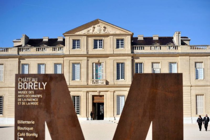 Château Borely, Musée des Arts décoratifs, de la Faience et de la Mode